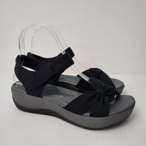 CLARKS Cloudsteppers Arla Shore Sandals Women 6 Strappy Black Gray Comfort